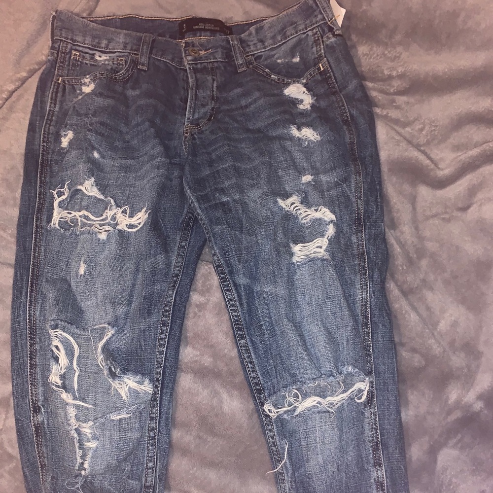 Hollister Ripped Boyfriend Jeans